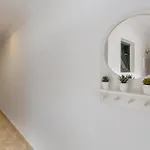 Apartment Rolycar 101